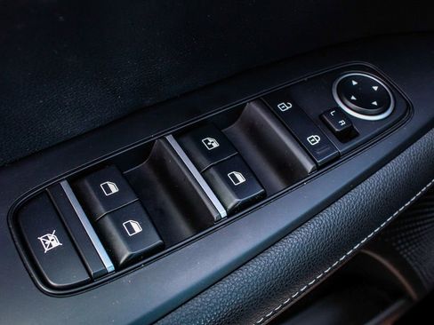 Used 2023 Kia Forte GT-Line w/ GT-Line Technology Package image 10