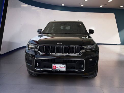 Used 2024 Jeep Grand Cherokee L Overland w/ Trailer Tow Package AWD/4WD image 8