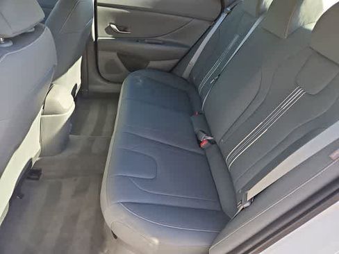 Certified 2025 Hyundai Elantra Blue image 18
