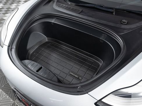 Used 2018 Tesla Model 3 Long Range image 36