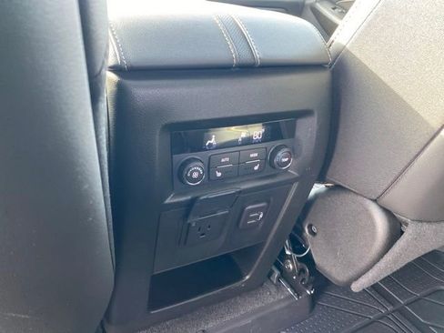 Certified 2023 Chevrolet Traverse Premier w/ Redline Edition image 22