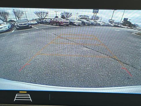 Used 2018 GMC Terrain Denali w/ Comfort Package image 30