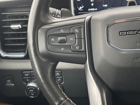 Used 2024 GMC Sierra 1500 Denali Ultimate image 5