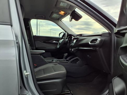 Used 2023 Chevrolet TrailBlazer LT w/ Convenience Package image 24
