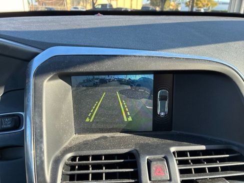 Used 2017 Volvo XC60 T5 Inscription w/ Preferred Option Package FWD image 27