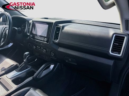 Used 2024 Nissan Frontier SL AWD/4WD image 37