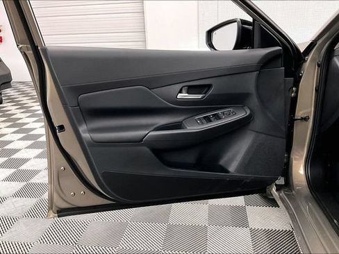 New 2026 Nissan Sentra SV w/ SV Convenience Package FWD image 30