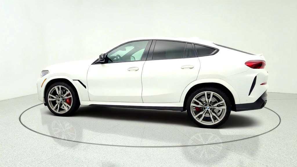 Used 2022 BMW X6 M50i w/ Executive Package AWD/4WD image 7