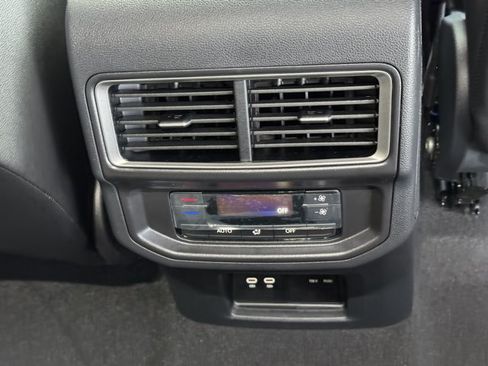 New 2026 Volkswagen Atlas SE AWD/4WD image 9