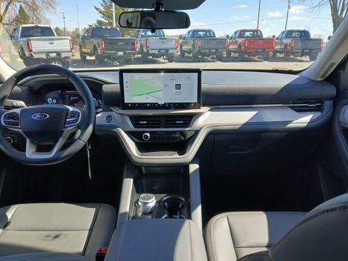 New 2026 Ford Explorer Active AWD/4WD image 25