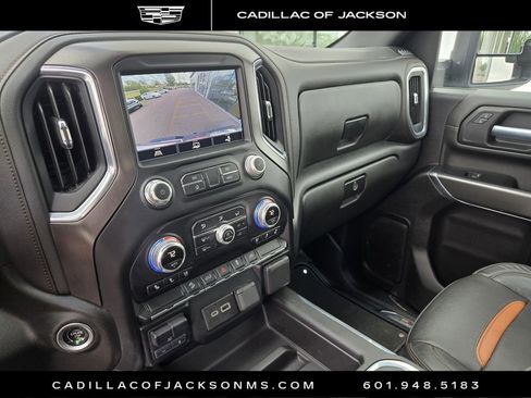 Used 2023 GMC Sierra 2500 AT4 AWD/4WD image 15
