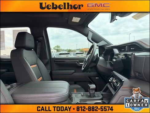 Used 2023 GMC Sierra 1500 AT4 w/ AT4 Premium Package AWD/4WD image 2