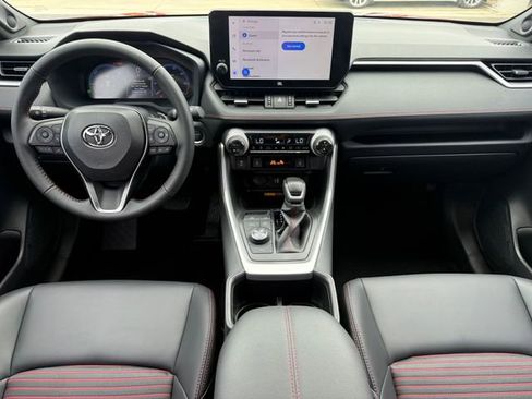 Used 2025 Toyota RAV4 XSE AWD/4WD image 20