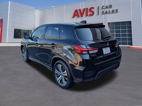 Used 2024 Mitsubishi Outlander Sport SE image 9