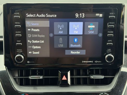 Used 2021 Toyota Corolla SE w/ SE Premium Package FWD image 24