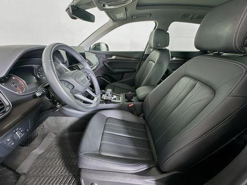 Used 2023 Audi Q5 2.0T Premium w/ Convenience Package AWD/4WD image 13
