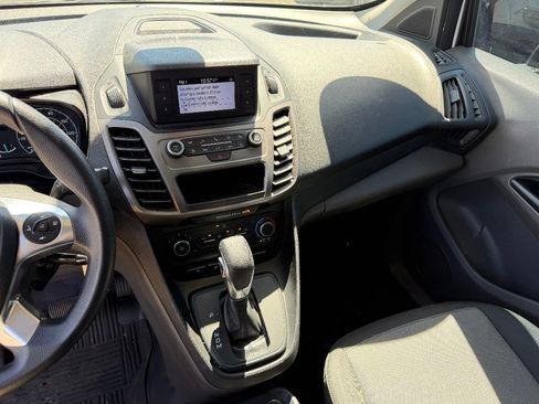 Used 2019 Ford Transit Connect XL FWD image 20