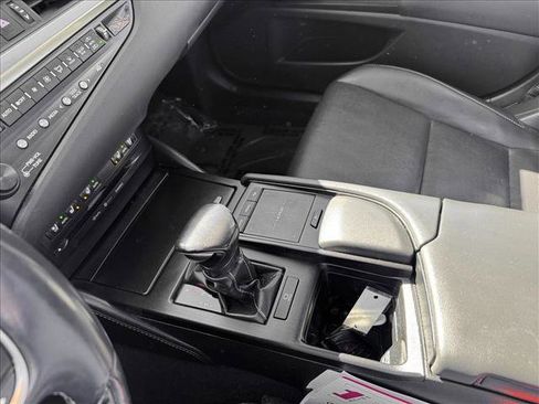 Used 2019 Lexus ES 350 ES 350 w/ Premium Package image 17