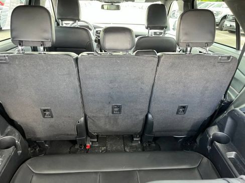 Used 2023 Ford Explorer ST-Line AWD/4WD image 9