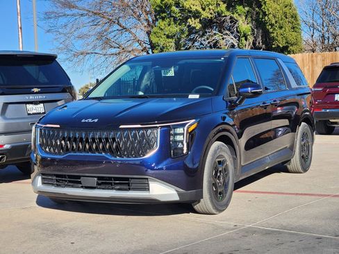 New 2026 Kia Carnival image 2