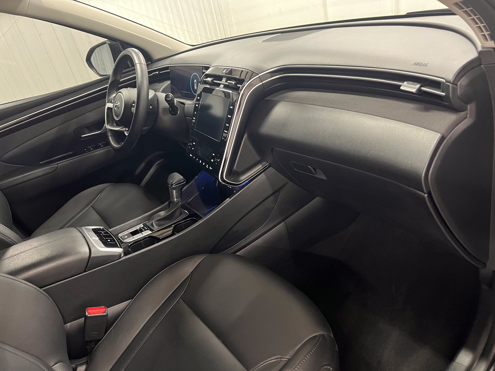 Certified 2023 Hyundai Tucson SEL w/ Convenience Package FWD image 16