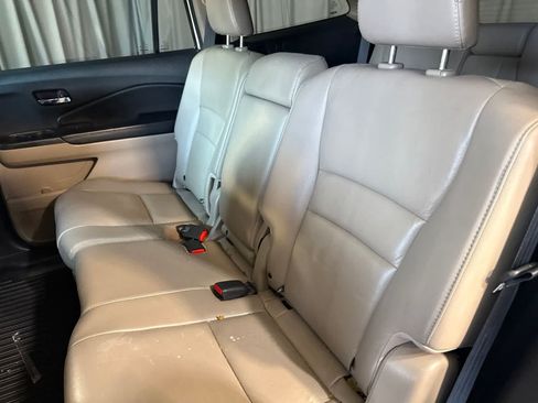 Used 2017 Honda Pilot EX-L image 15