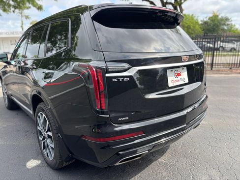 Used 2021 Cadillac XT6 Sport w/ Platinum Package AWD/4WD image 36