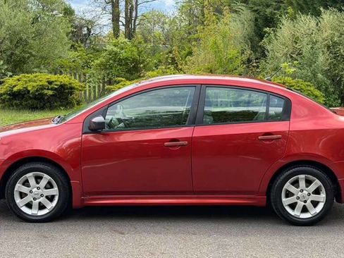 Used 2011 Nissan Sentra 2.0 SR FWD image 4