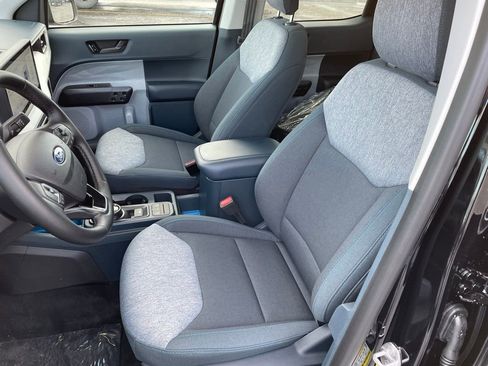 New 2026 Ford Maverick XLT w/ XLT Luxury Package image 8