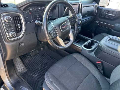 Used 2020 GMC Sierra 1500 Elevation w/ Elevation Value Package image 18