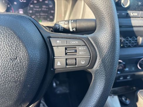 Used 2025 Honda Accord LX image 19