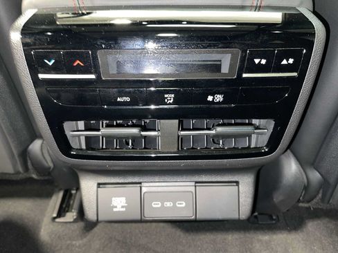 Used 2025 Acura MDX A-Spec AWD/4WD image 25