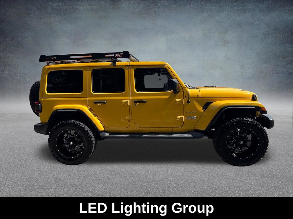 Used 2019 Jeep Wrangler Unlimited Sahara w/ Uconnect 4C Nav & Sound Group AWD/4WD image 7