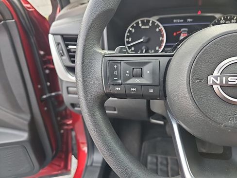 Used 2023 Nissan Rogue SV AWD/4WD image 13