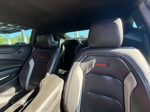 Used 2023 Chevrolet Camaro SS RWD image 32