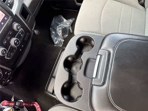 Used 2023 RAM 1500 Classic SLT w/ Electronics Group AWD/4WD image 30