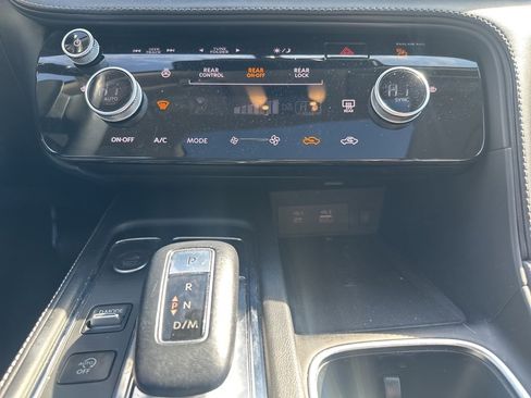 Used 2023 INFINITI QX60 Pure image 18