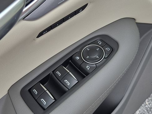 New 2026 Cadillac XT5 Premium Luxury w/ LPO, Floor Liner Package image 16