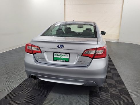 Used 2016 Subaru Legacy 2.5i Limited AWD/4WD image 7