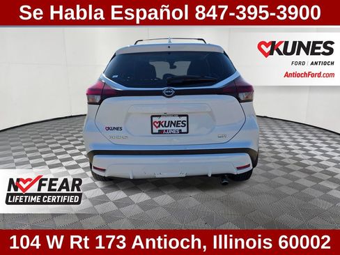 Used 2023 Nissan Kicks SR w/ SR Premium Package image 8