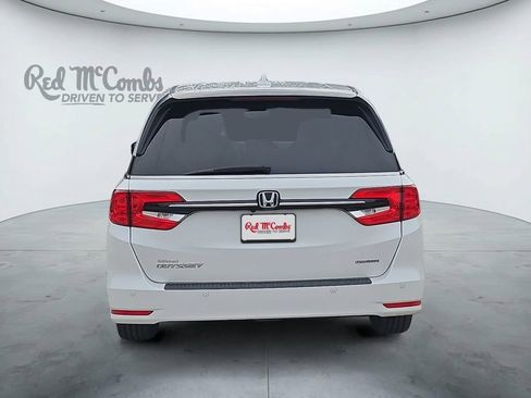 Used 2021 Honda Odyssey Touring image 4