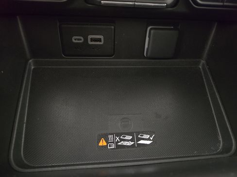 Certified 2024 Chevrolet Tahoe RST image 30