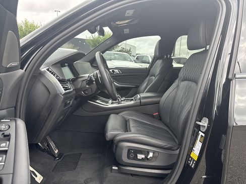 Used 2023 BMW X5 M50i w/ Executive Package AWD/4WD image 9