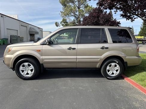 Used 2006 Honda Pilot LX image 8