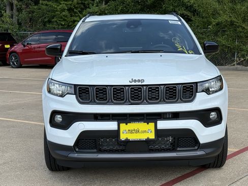 New 2025 Jeep Compass Latitude w/ Sun & Sound Group image 3