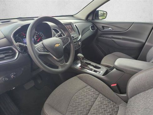 Used 2022 Chevrolet Equinox LT FWD image 3