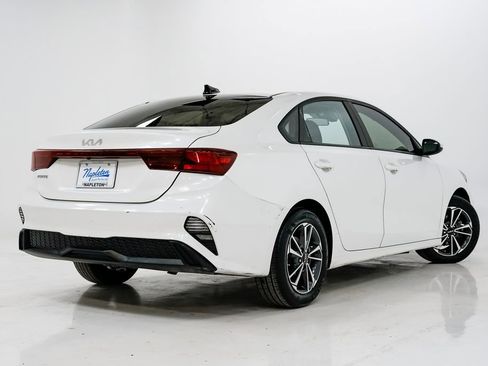 Used 2022 Kia Forte LXS image 27