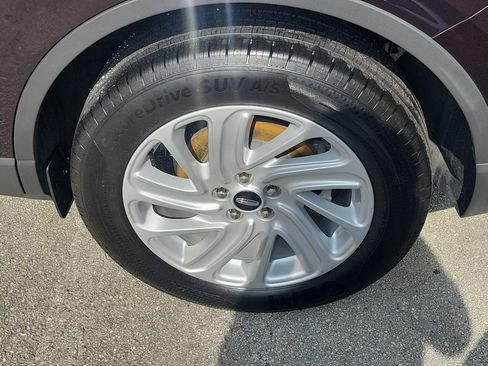 Certified 2023 Lincoln Corsair FWD image 6