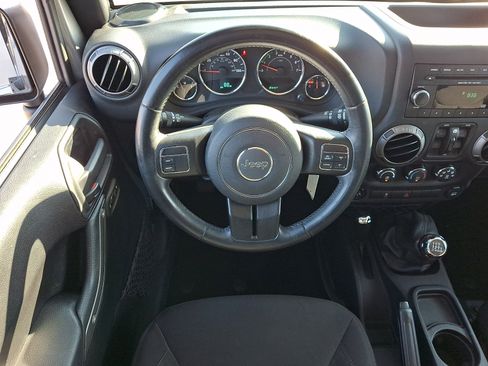 Used 2016 Jeep Wrangler Unlimited Sport w/ Quick Order Package 23S AWD/4WD image 11