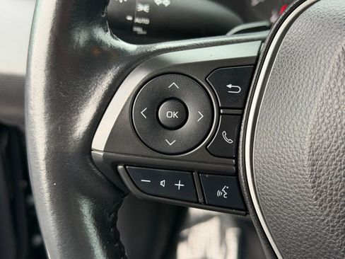 Used 2022 Toyota Corolla SE image 15